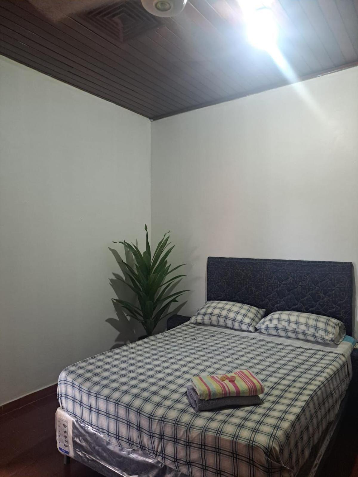 Hummingbird Hostel Ciudad del Este Zewnętrze zdjęcie