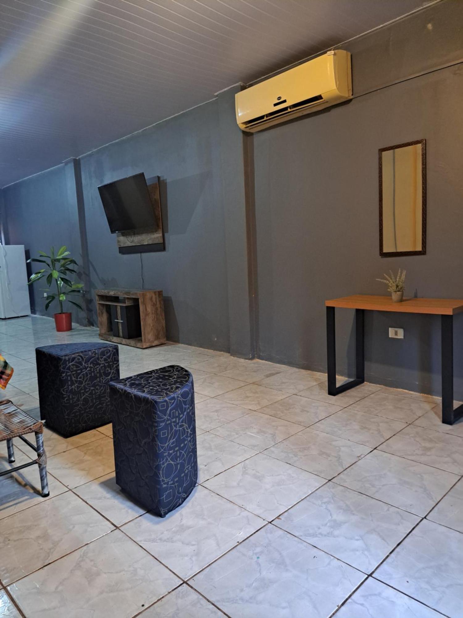 Hummingbird Hostel Ciudad del Este Zewnętrze zdjęcie
